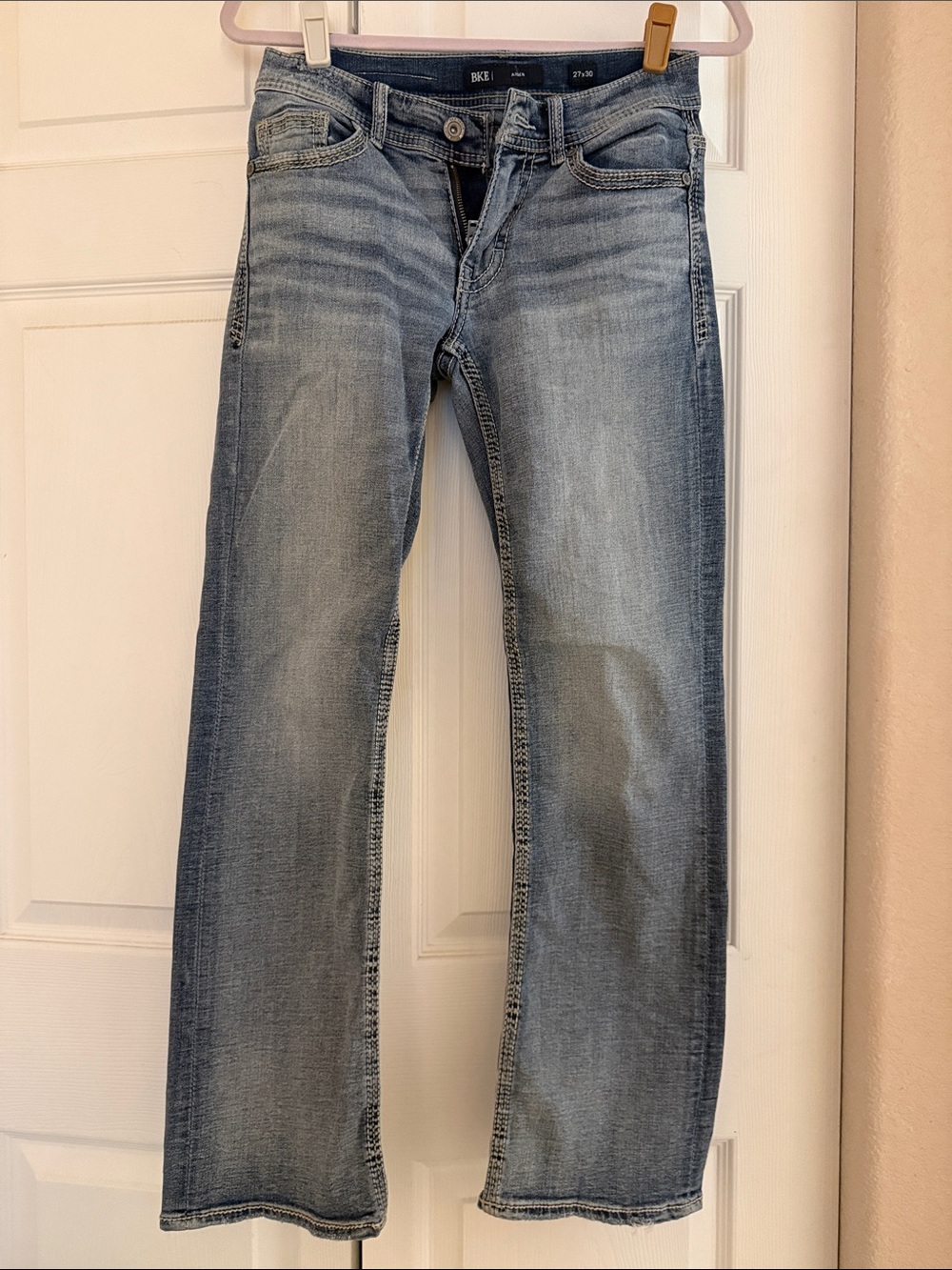 BKE Men's Light Wash Straight Jeans - Faded Blue